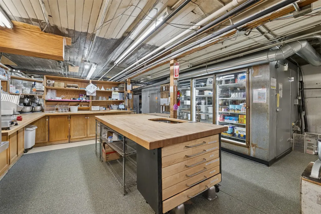 47 E Broadway Street Butte MT 59701