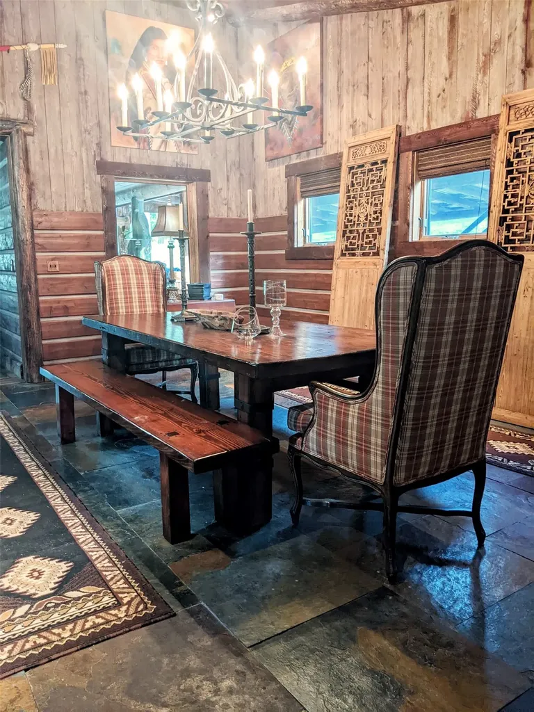 70 Mountain Road Plains MT 59859