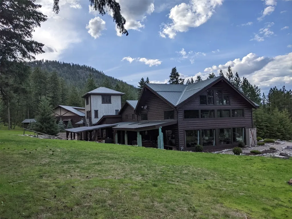 70 Mountain Road Plains MT 59859