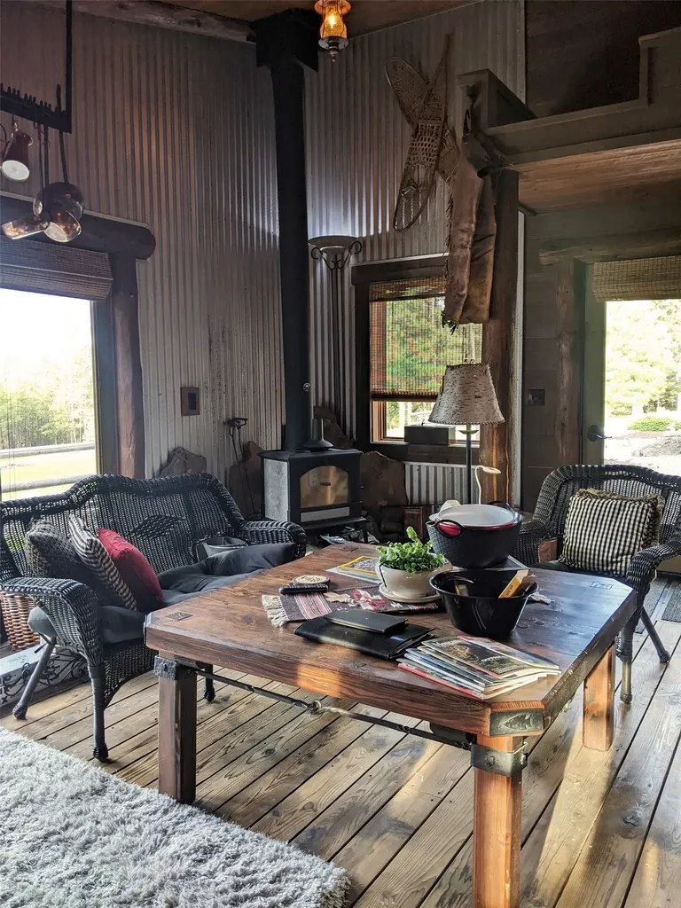 70 Mountain Road Plains MT 59859