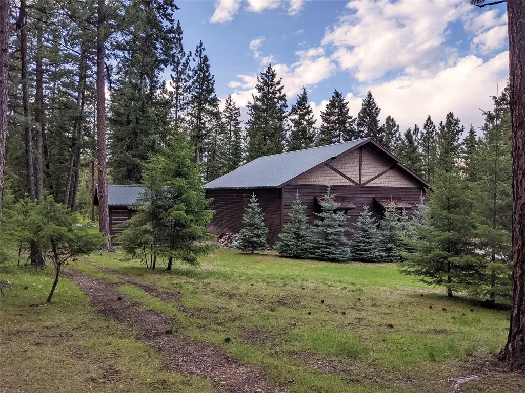 70 Mountain Road Plains MT 59859