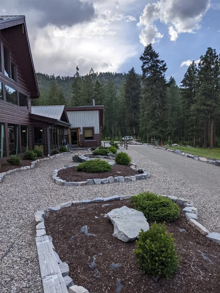 70 Mountain Road Plains MT 59859