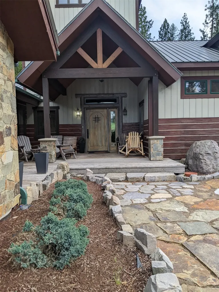 70 Mountain Road Plains MT 59859