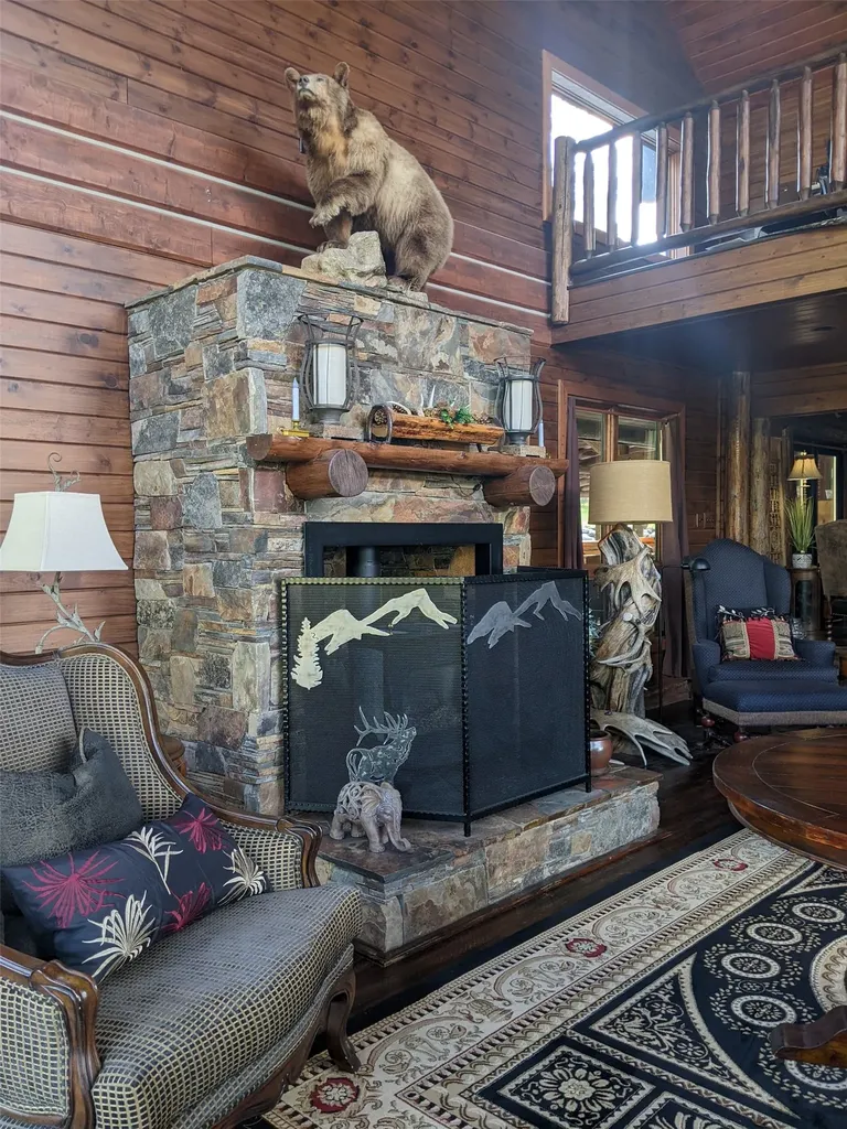 70 Mountain Road Plains MT 59859