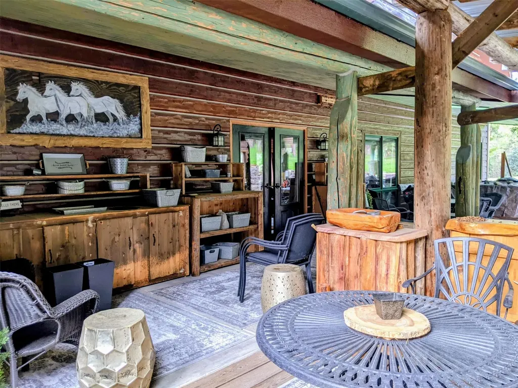 70 Mountain Road Plains MT 59859