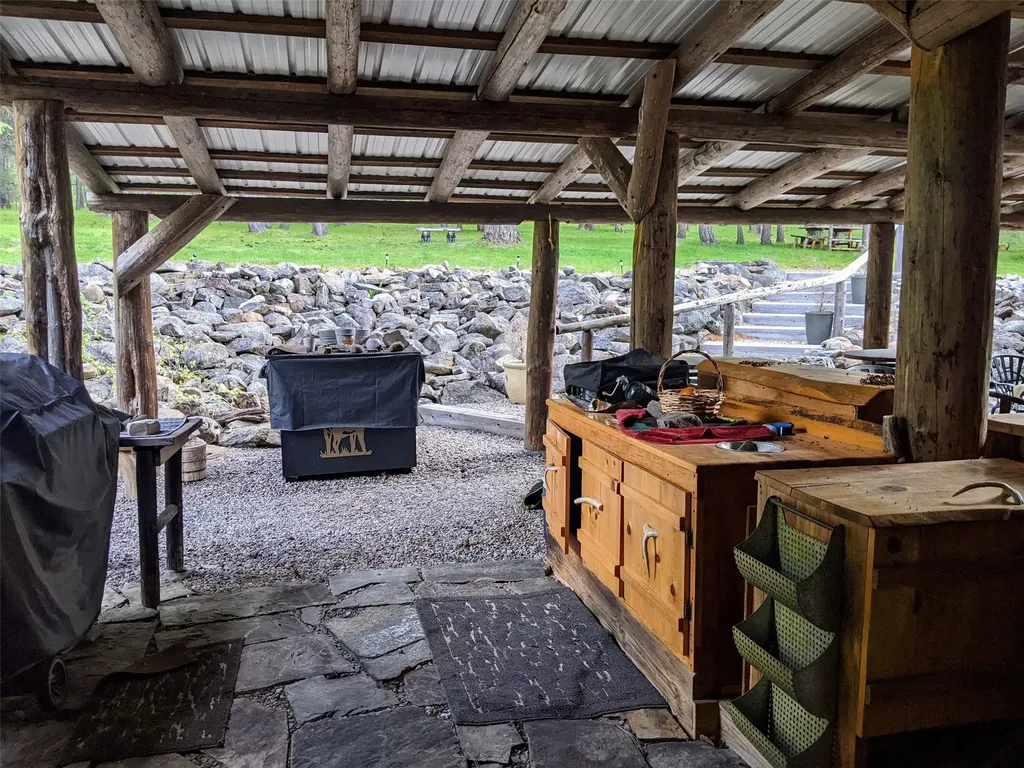 70 Mountain Road Plains MT 59859