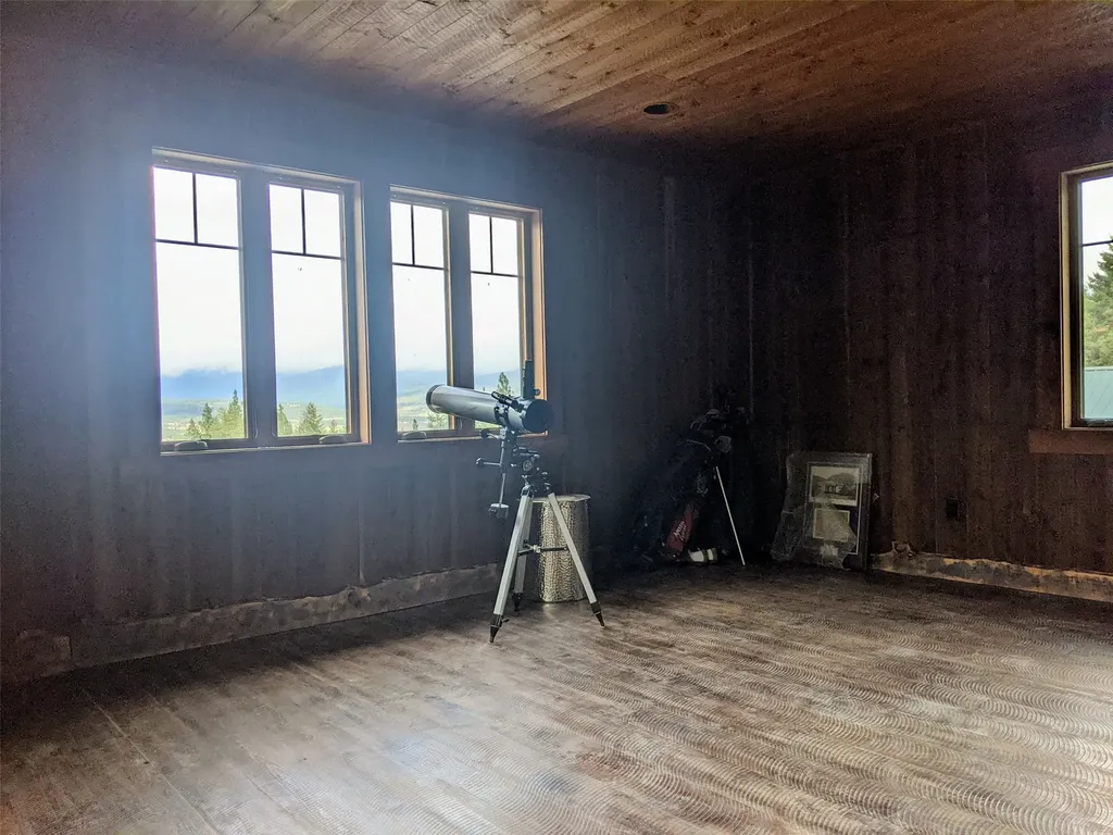 70 Mountain Road Plains MT 59859