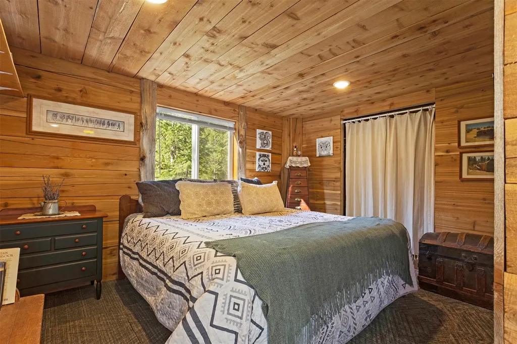 949 Verde Creek Road Superior MT 59872