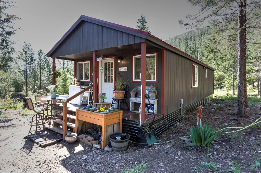 949 Verde Creek Road Superior MT 59872