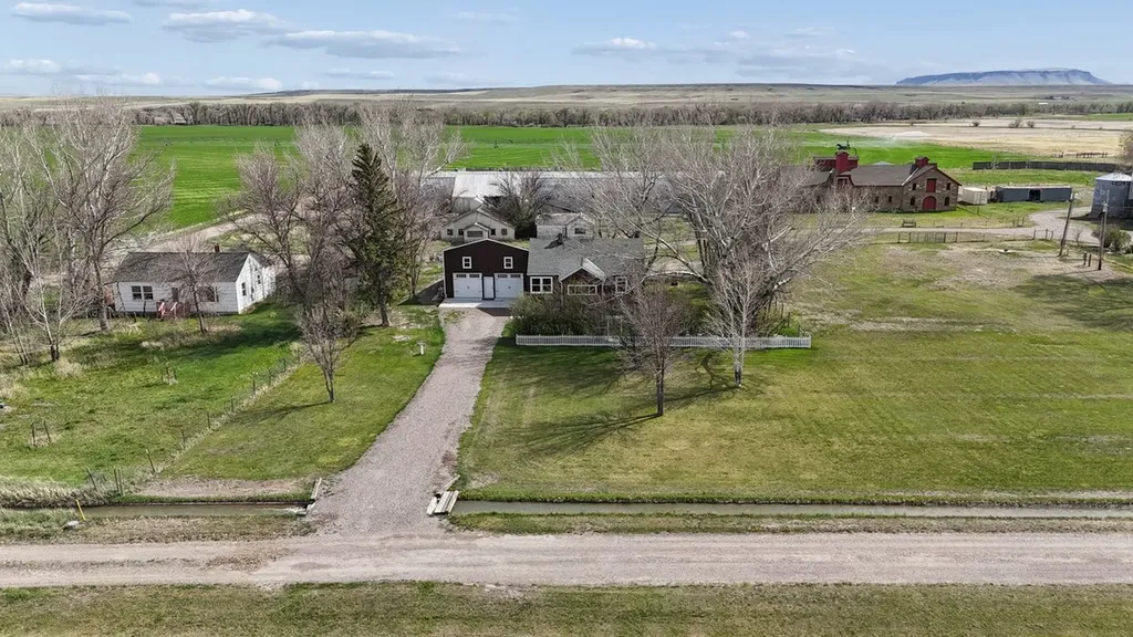 786 Us Highway 89 Vaughn MT 59487