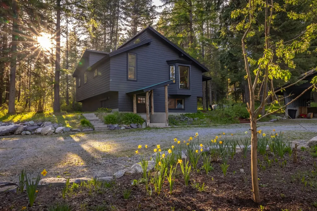 390 Beaver Lake Road Whitefish MT 59937