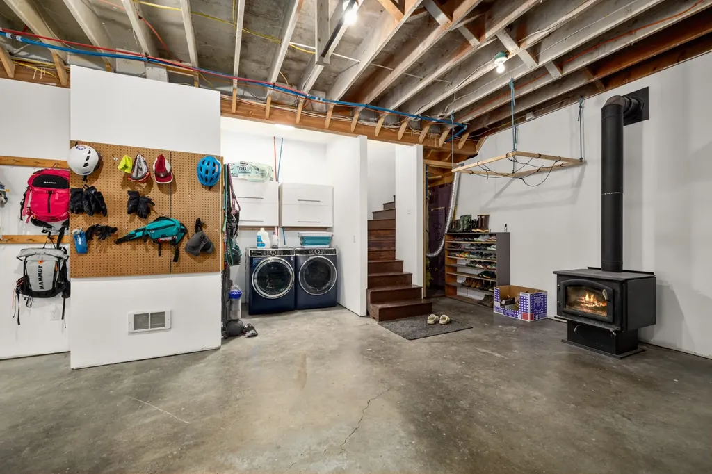 390 Beaver Lake Road Whitefish MT 59937