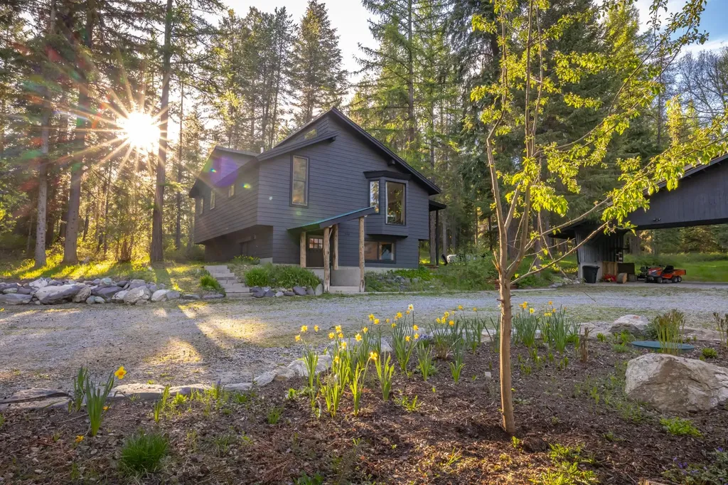 390 Beaver Lake Road Whitefish MT 59937