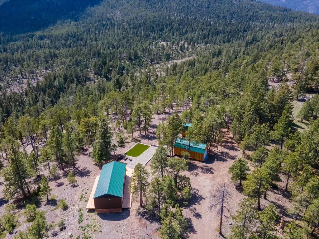 1300 Rogers Creek Road Wolf Creek MT 59648