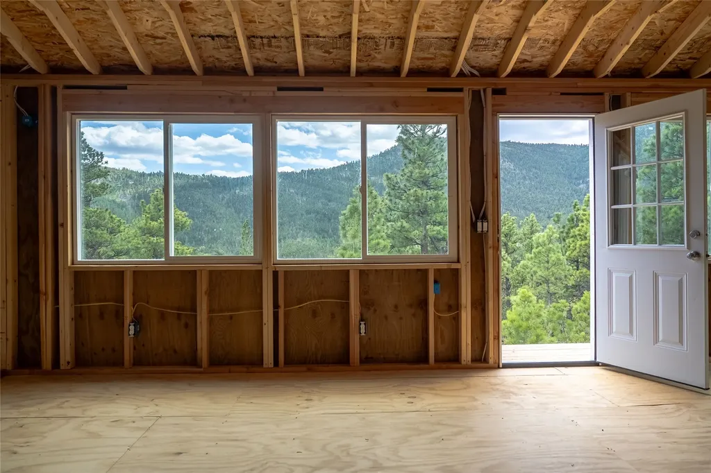 1300 Rogers Creek Road Wolf Creek MT 59648