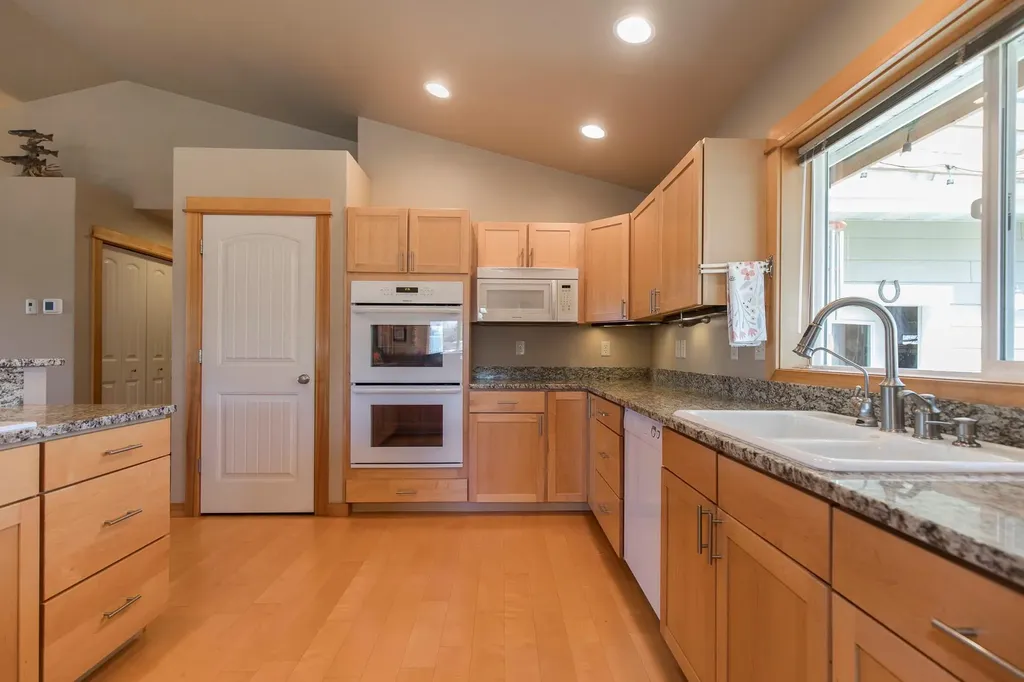 516 Circle F Trail Bozeman MT 59718