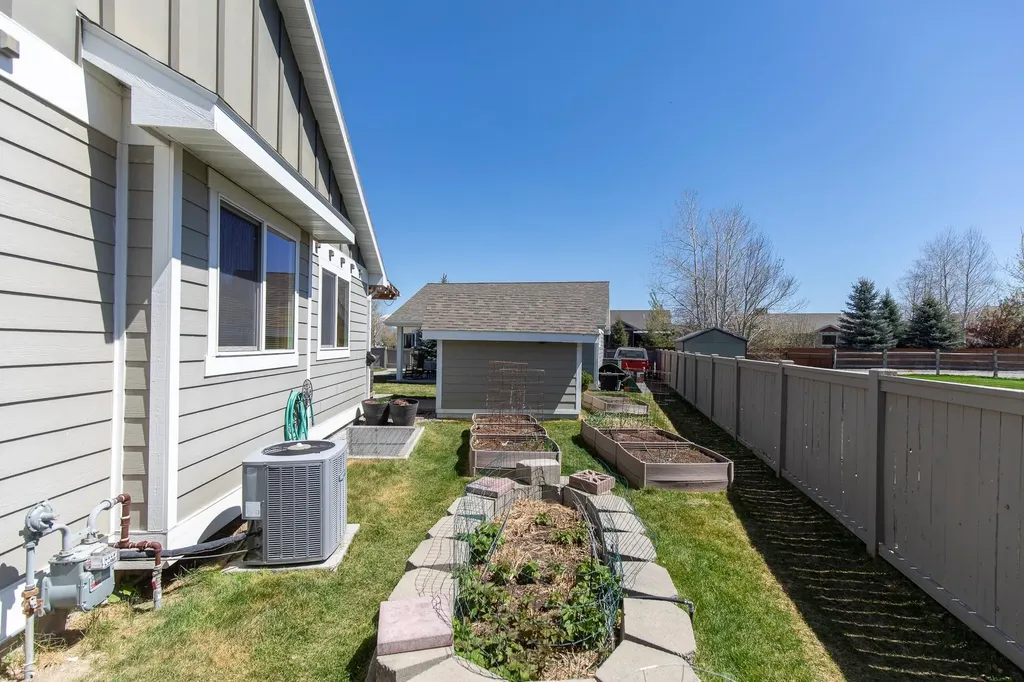 516 Circle F Trail Bozeman MT 59718
