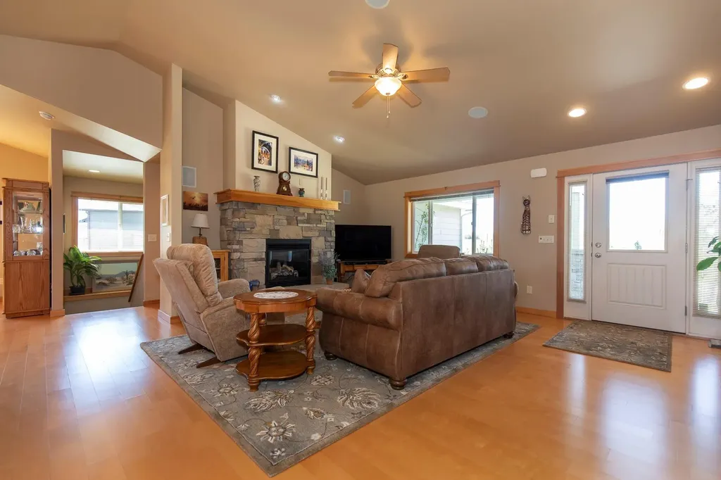 516 Circle F Trail Bozeman MT 59718
