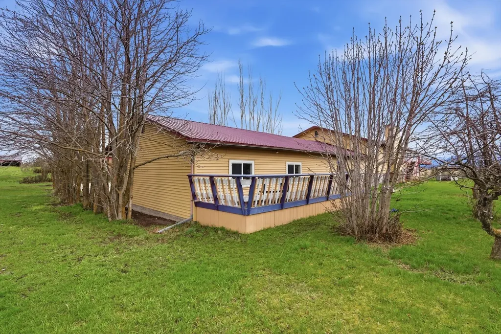 601 Somers Road Somers MT 59932