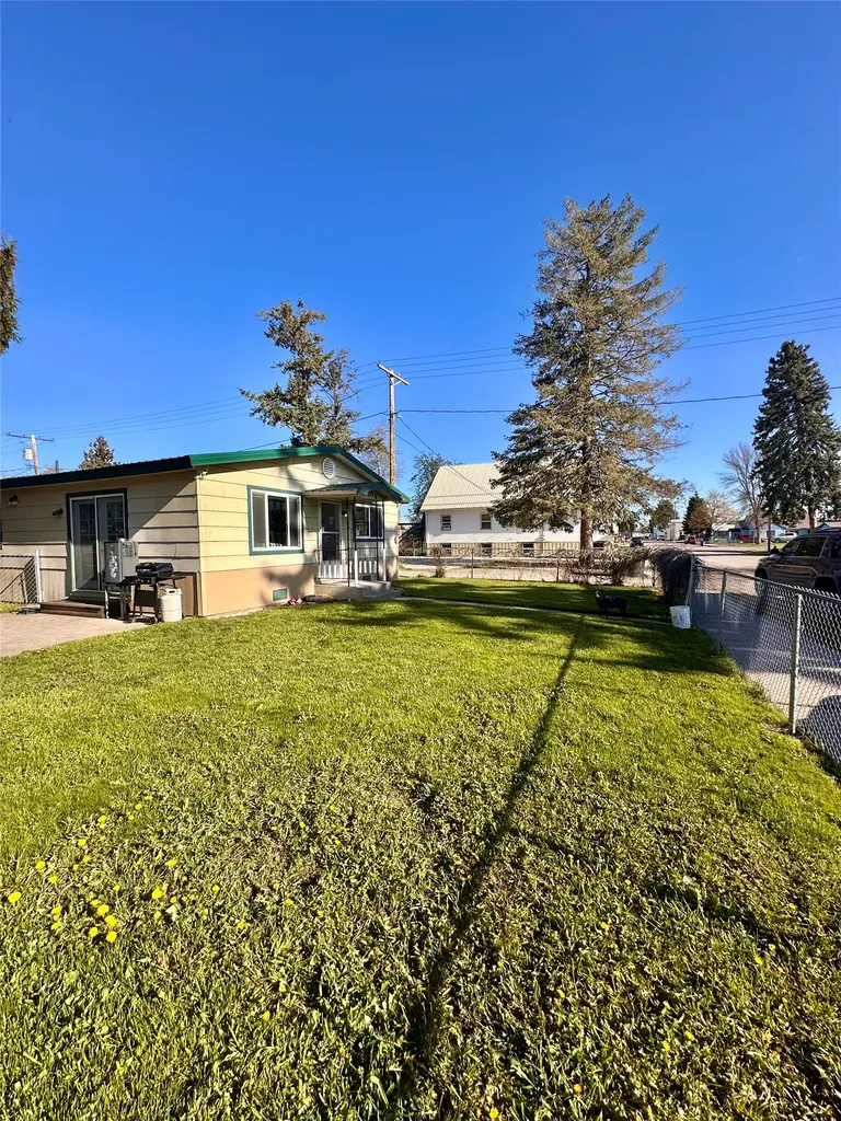 219 4th Avenue SW Ronan MT 59864