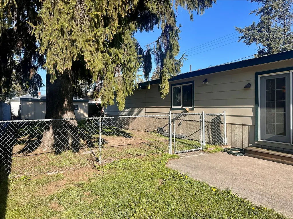 219 4th Avenue SW Ronan MT 59864