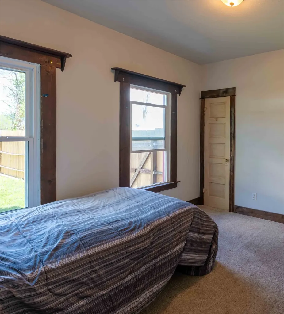103 W Meany Street Plains MT 59859