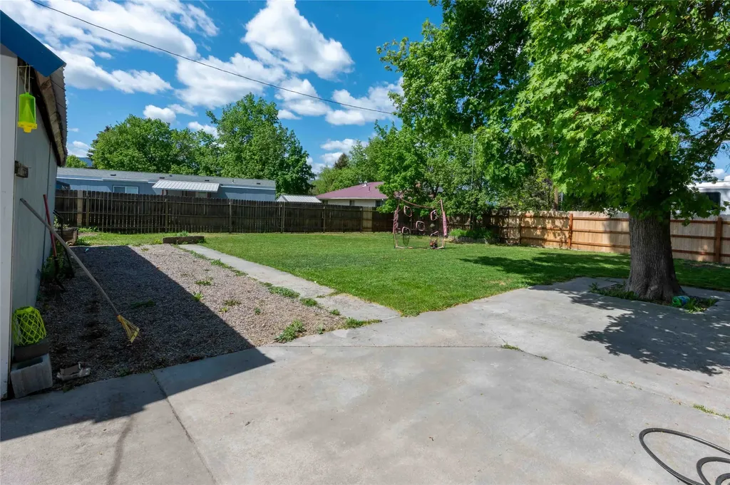 103 W Meany Street Plains MT 59859