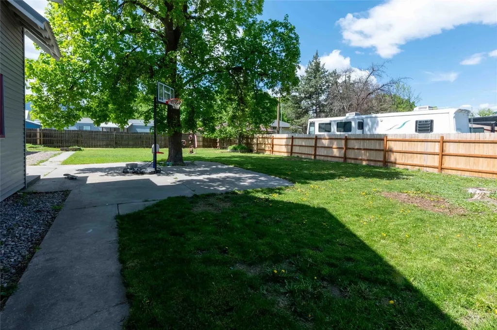 103 W Meany Street Plains MT 59859