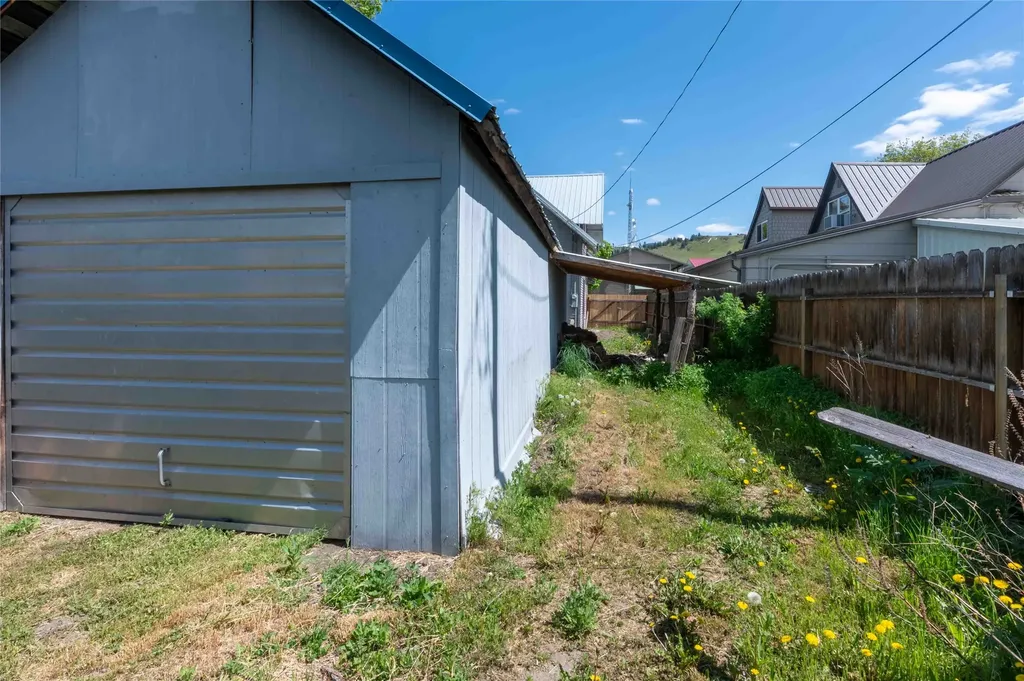 103 W Meany Street Plains MT 59859