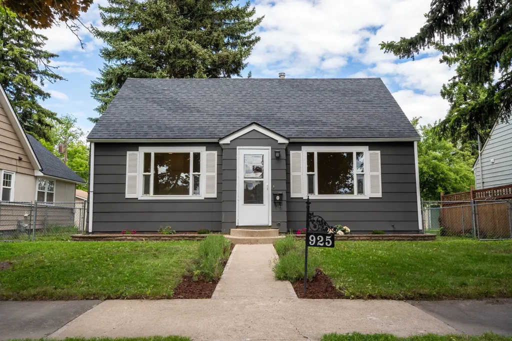 925 8th Avenue E Kalispell MT 59901