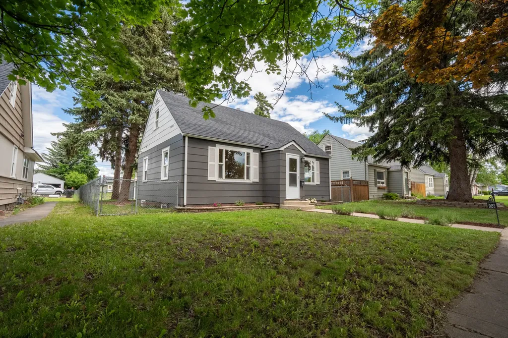 925 8th Avenue E Kalispell MT 59901