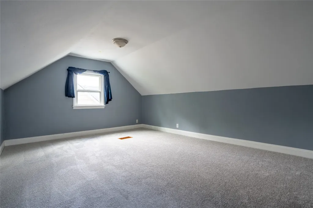 925 8th Avenue E Kalispell MT 59901
