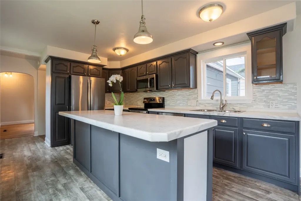 925 8th Avenue E Kalispell MT 59901