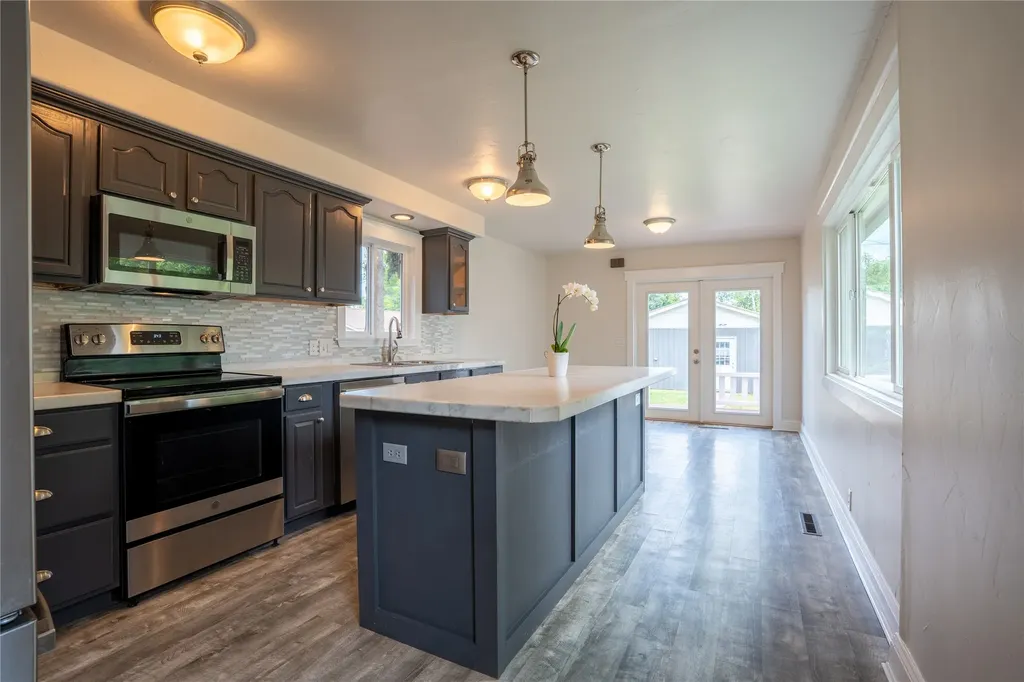 925 8th Avenue E Kalispell MT 59901