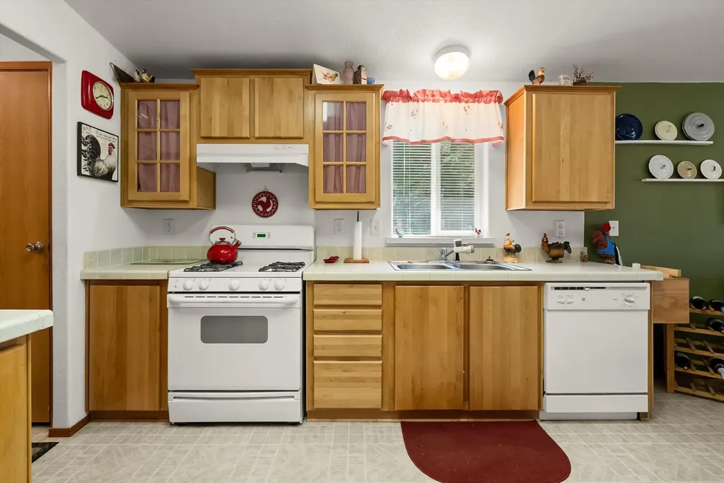 285 Trapper Drive Condon MT 59826