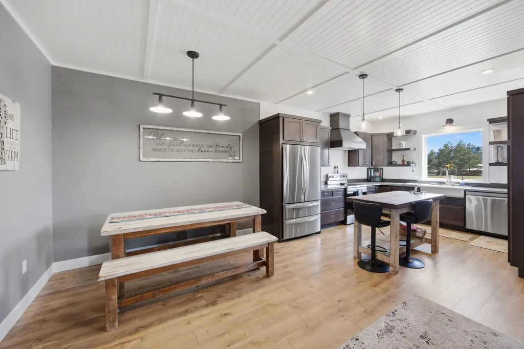 125 Lone Tree Way Corvallis MT 59828