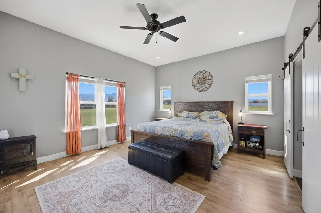 125 Lone Tree Way Corvallis MT 59828