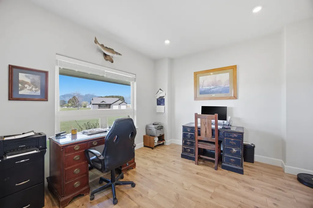 125 Lone Tree Way Corvallis MT 59828