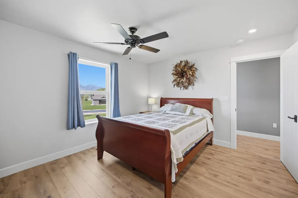 125 Lone Tree Way Corvallis MT 59828