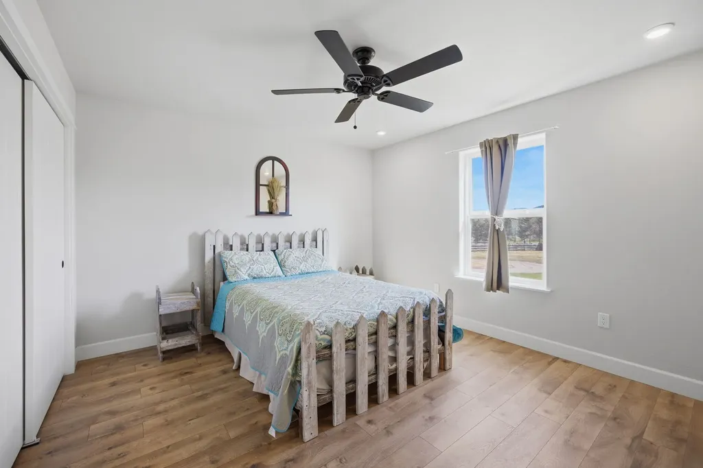 125 Lone Tree Way Corvallis MT 59828