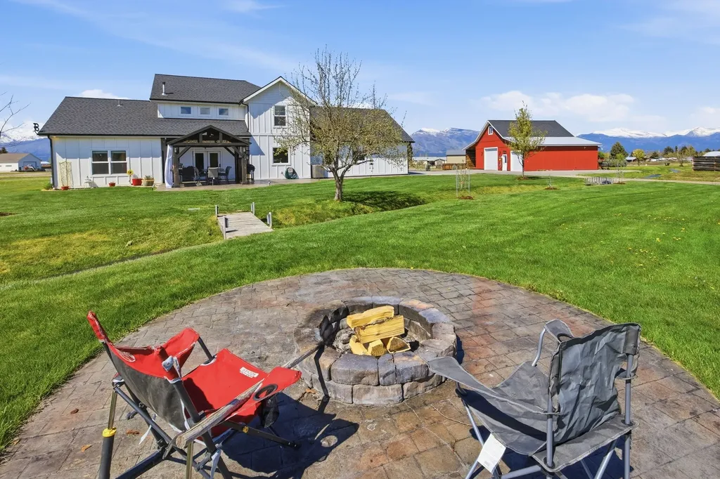 125 Lone Tree Way Corvallis MT 59828