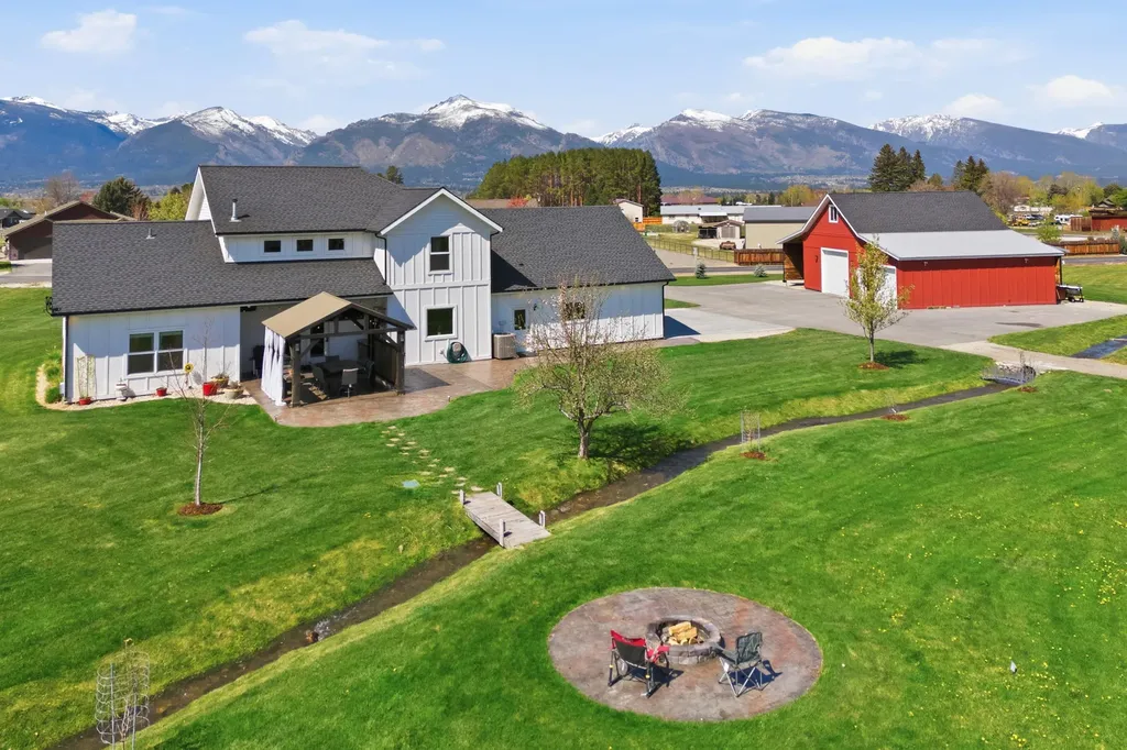 125 Lone Tree Way Corvallis MT 59828