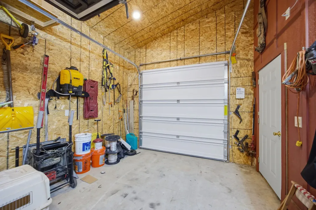 125 Lone Tree Way Corvallis MT 59828