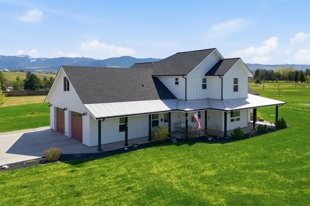 125 Lone Tree Way Corvallis MT 59828