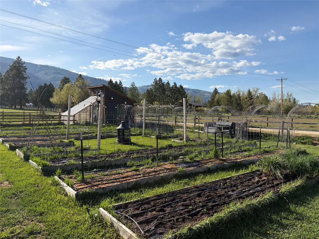 20555 Old Us Highway 93 Florence MT 59833
