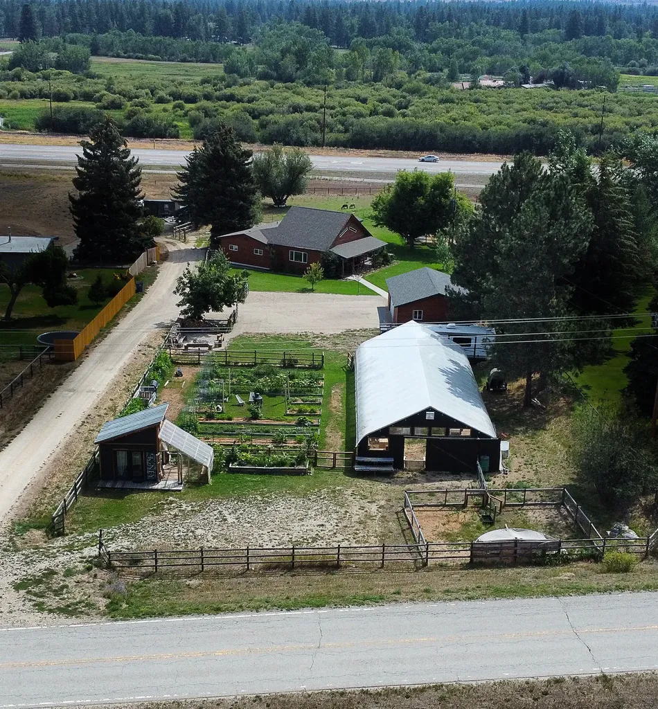 20555 Old Us Highway 93 Florence MT 59833
