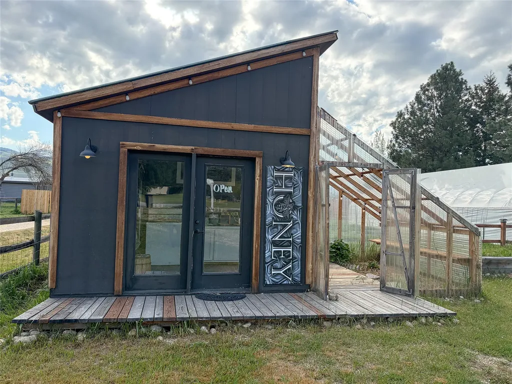 20555 Old Us Highway 93 Florence MT 59833