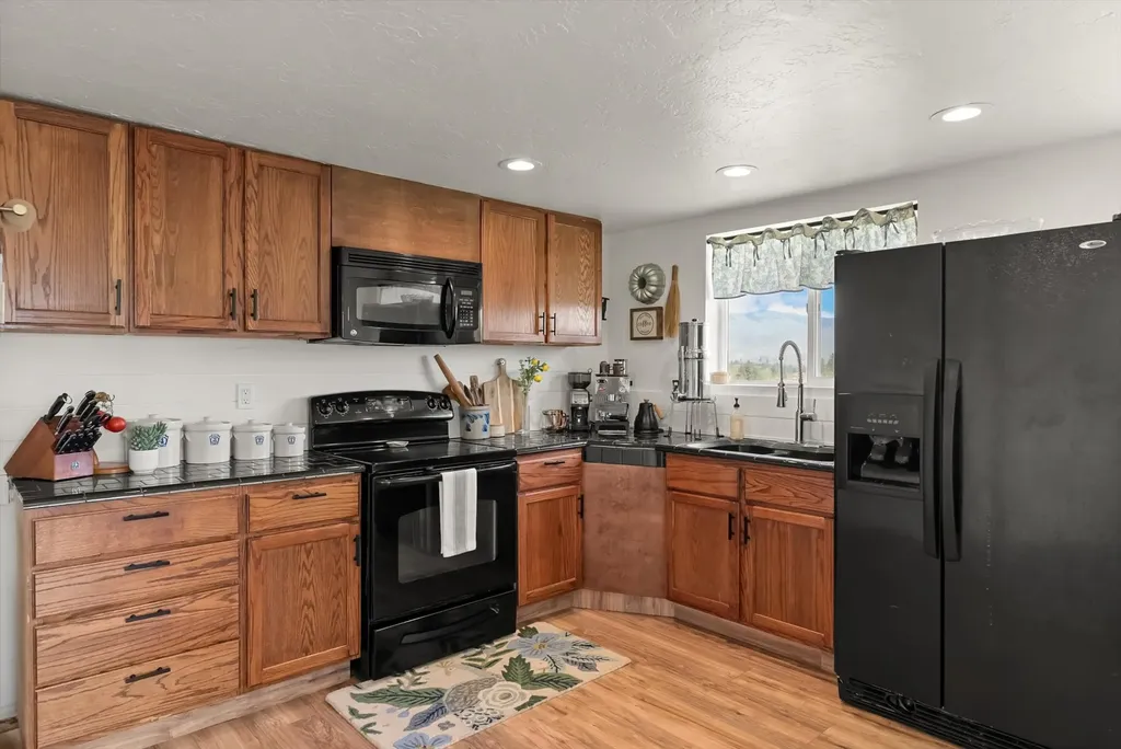 5806 Old Us Highway 93 Florence MT 59833