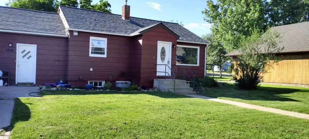 1316 Chouteau Street Fort Benton MT 59442