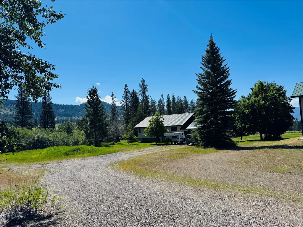 34 Baldy View Lane Plains MT 59859